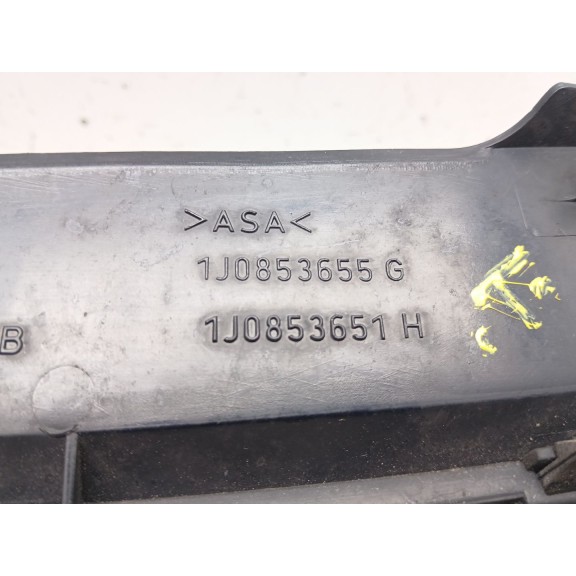 Recambio de rejilla delantera para volkswagen golf iv (1j1) 1.9 tdi referencia OEM IAM 1j0853651h 1j0853655g 