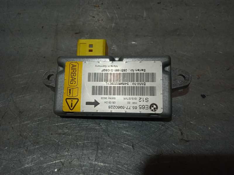 Recambio de modulo electronico para bmw serie 7 (e65/e66) 750i referencia OEM IAM 65776960228 DELANTERO DERECHO 