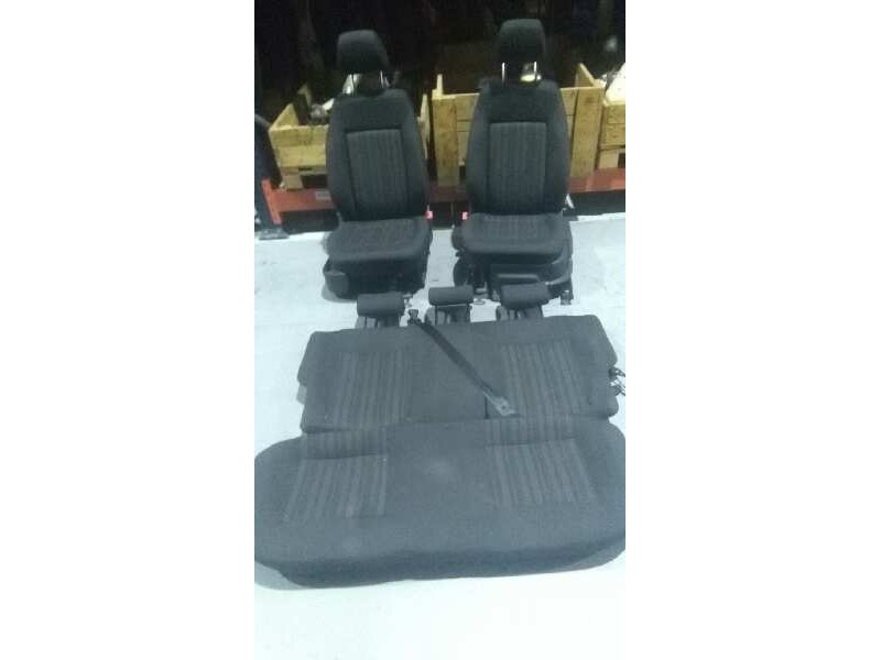 Recambio de juego asientos completo para volkswagen polo (6c1) edition bluemotion referencia OEM IAM  5P CON AIRBAG