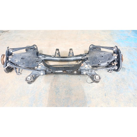 Recambio de puente trasero para bmw 1 (f21) 118 d referencia OEM IAM 6792505A25  