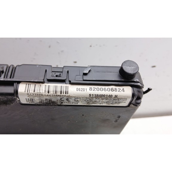 Recambio de centralita bsi para renault megane ii (bm0/1_, cm0/1_) 1.5 dci (bm1e, cm1e) referencia OEM IAM 8200606824 8200615777