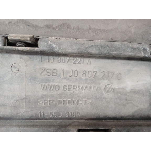 Recambio de paragolpes delantero para volkswagen golf iv (1j1) 1.9 tdi referencia OEM IAM 1j0807217c  