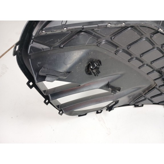 Recambio de rejilla paragolpes central para volkswagen tiguan (ad1, ax1) 1.5 tsi referencia OEM IAM 571853677B  