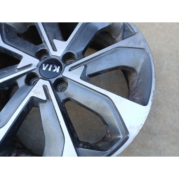 Recambio de llanta para kia stonic (yb) 1.2 cvvt referencia OEM IAM 6.5JX17 ET49 X1 52910H8500