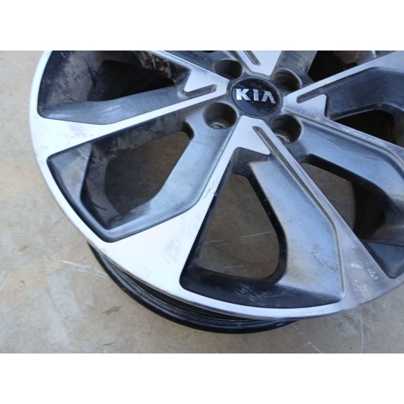 Recambio de llanta para kia stonic (yb) 1.2 cvvt referencia OEM IAM 6.5JX17 ET49 X1 52910H8500