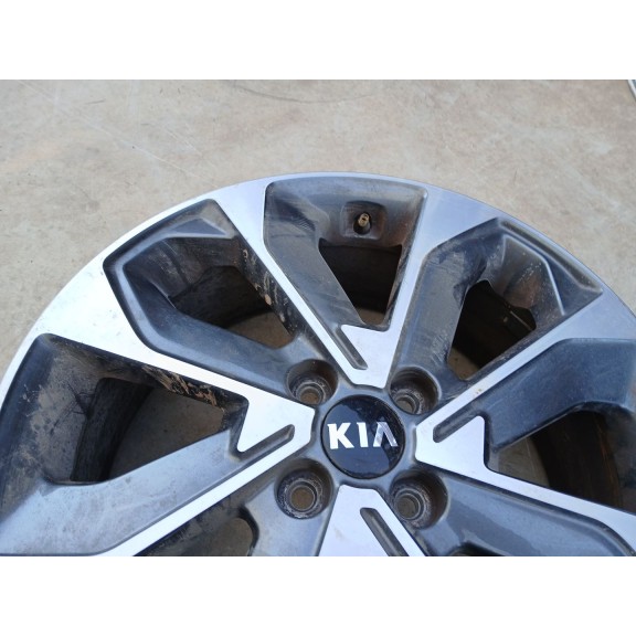 Recambio de llanta para kia stonic (yb) 1.2 cvvt referencia OEM IAM 6.5JX17 ET49 X1 52910H8500