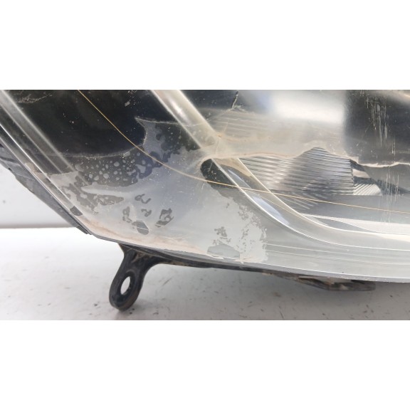 Recambio de faro derecho para renault clio iv (bh_) 1.2 16v referencia OEM IAM 280102796r  