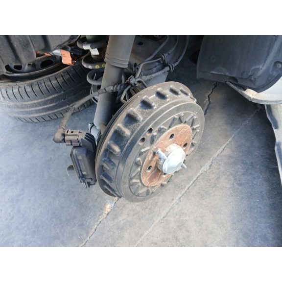 Recambio de eje trasero para fiat 500e (332_) elektro 3+1 (fa1) referencia OEM IAM 0000052262095 52262095 