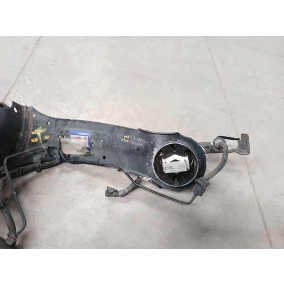 Recambio de mangueta trasera izquierda para volvo xc60 2.4 diesel cat referencia OEM IAM 31476210  