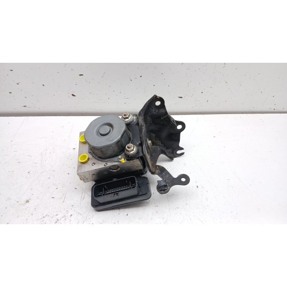 Recambio de abs para toyota auris 2.0 d-4d cat referencia OEM IAM 4454002391  