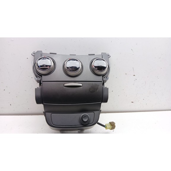 Recambio de mando climatizador para ssangyong korando limited 4x2 referencia OEM IAM 6873034101  