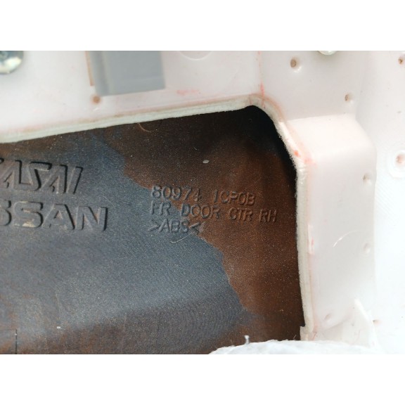 Recambio de guarnecido puerta delantera derecha para infiniti qx70 3.7 awd referencia OEM IAM 809741CP0B  