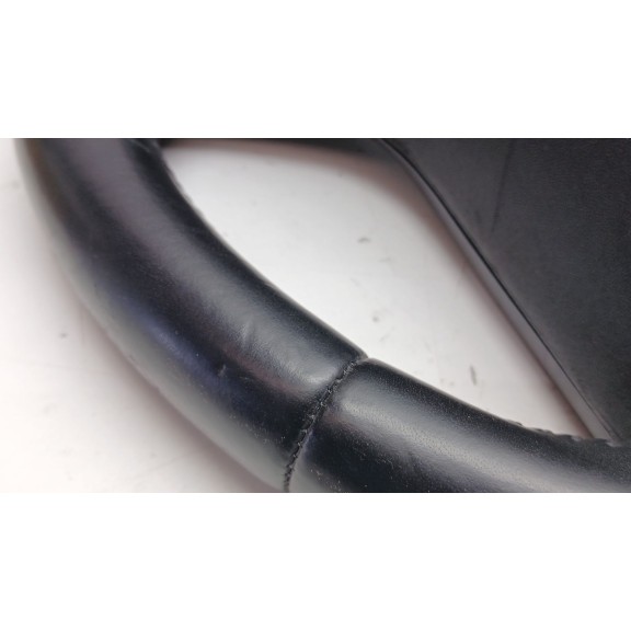 Recambio de volante para volvo v60 i (155) d3 / d4 referencia OEM IAM 34110217a  