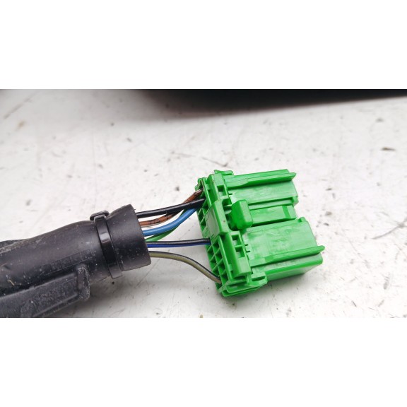 Recambio de retrovisor derecho para volvo v60 i (155) d3 / d4 referencia OEM IAM 3304808  