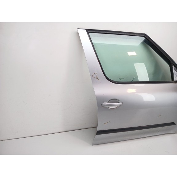 Recambio de puerta delantera derecha para skoda yeti (5l) 2.0 tdi referencia OEM IAM 5L0831056  
