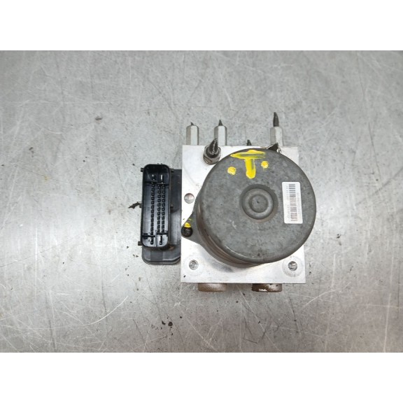 Recambio de abs para ssangyong korando limited 4x2 referencia OEM IAM 4892034300  