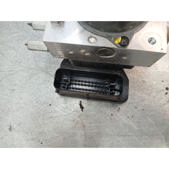 Recambio de abs para ssangyong korando limited 4x2 referencia OEM IAM 4892034300  