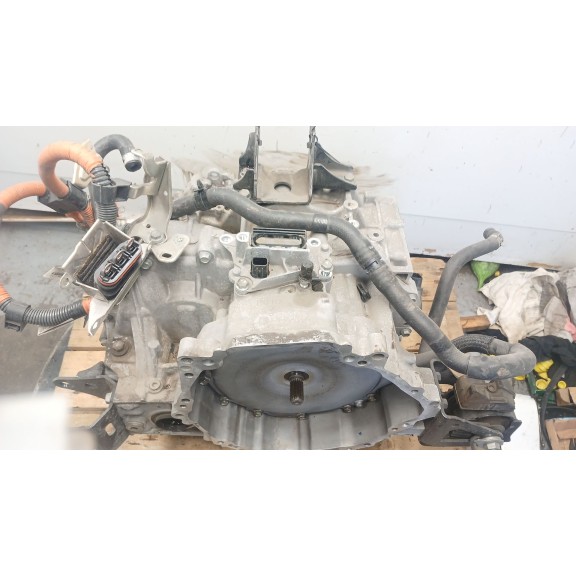 Recambio de caja cambios para toyota auris (_e15_) 1.8 hybrid (zwe150_) referencia OEM IAM 3030002090  