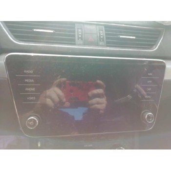 SISTEMA NAVEGACION GPS 3V0919605D CON TARJETA DE NAVEGACION REF. SL0051236T MODULO DE CONTROL REF. 5NA035284B