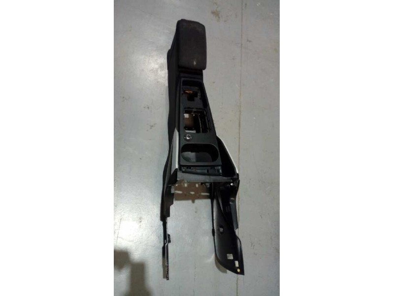 Recambio de consola central para audi q2 (gab) sport edition referencia OEM IAM   