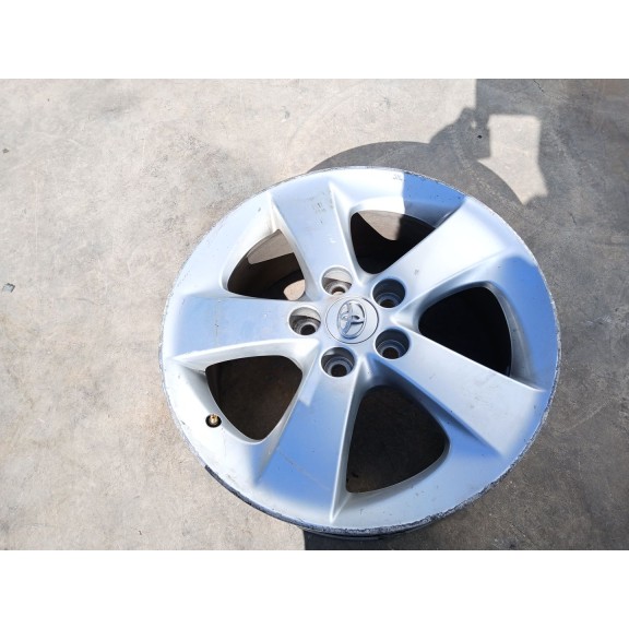 Recambio de llanta para toyota auris (_e15_) 1.8 hybrid (zwe150_) referencia OEM IAM 4261102E00  