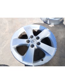 Recambio de llanta para toyota auris (_e15_) 1.8 hybrid (zwe150_) referencia OEM IAM 4261102E00  