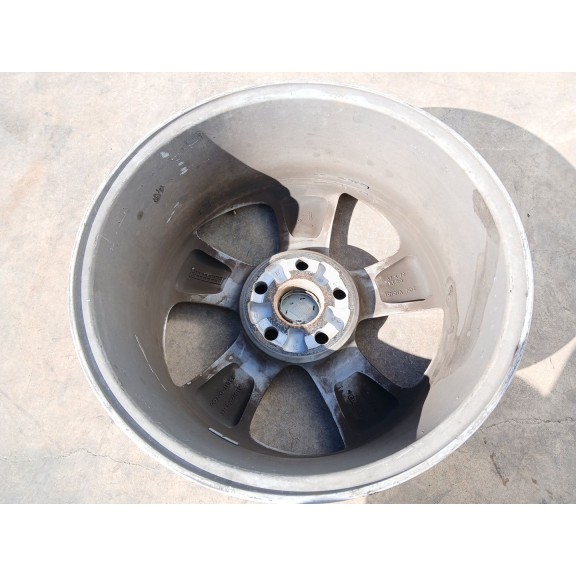 Recambio de llanta para toyota auris (_e15_) 1.8 hybrid (zwe150_) referencia OEM IAM 4261102E00  