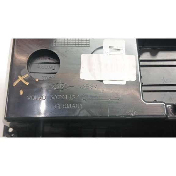 Recambio de apoyabrazos central para volvo v60 i (155) d3 / d4 referencia OEM IAM 30755596 39819457 30791467