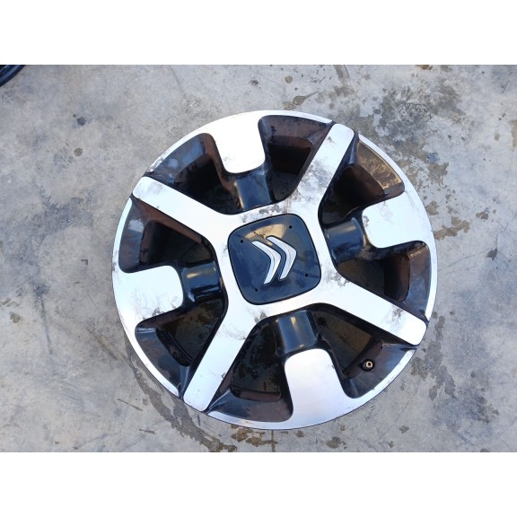 Recambio de llanta para citroën c4 cactus 1.2 thp 110 referencia OEM IAM 9800494077  