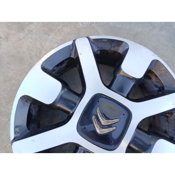 Recambio de llanta para citroën c4 cactus 1.2 thp 110 referencia OEM IAM 9800494077  