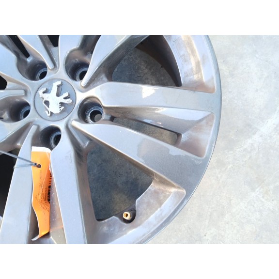 Recambio de llanta trasera izquierda para peugeot 308 ii (lb_, lp_, lw_, lh_, l3_) 1.6 hdi / bluehdi 115 referencia OEM IAM 9677