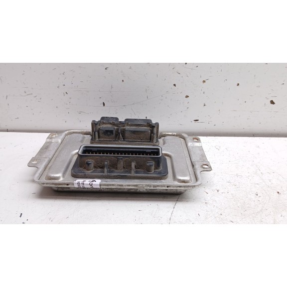 Recambio de centralita motor uce para chrysler 300c (lx, le) 3.0 crd referencia OEM IAM p04692230af  