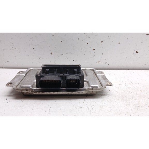 Recambio de centralita motor uce para chrysler 300c (lx, le) 3.0 crd referencia OEM IAM p04692230af  