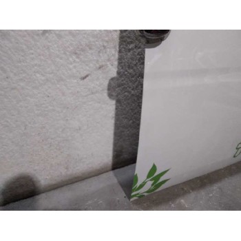 Recambio de puerta lateral corredera derecha para maxus edeliver 3 (modelo) referencia OEM IAM  CERRADA 