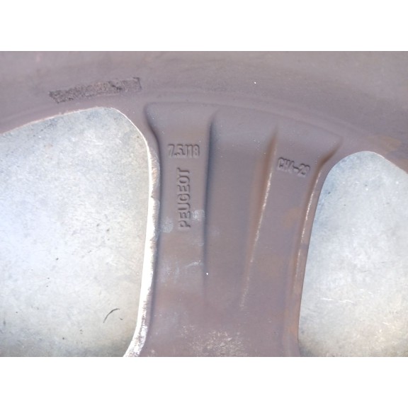 Recambio de llanta delantera izquierda para peugeot 3008 i monospace (0u_) 1.6 hdi referencia OEM IAM 9885121480  