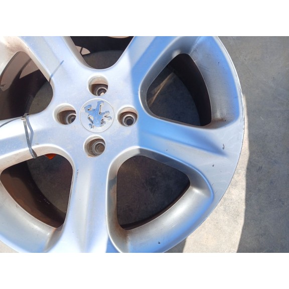 Recambio de llanta trasera izquierda para peugeot 3008 i monospace (0u_) 1.6 hdi referencia OEM IAM 9885121480  