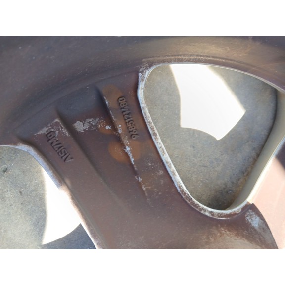 Recambio de llanta trasera izquierda para peugeot 3008 i monospace (0u_) 1.6 hdi referencia OEM IAM 9885121480  