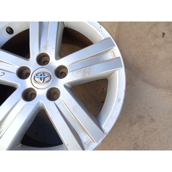 Recambio de llanta para toyota auris sport referencia OEM IAM HL42813  