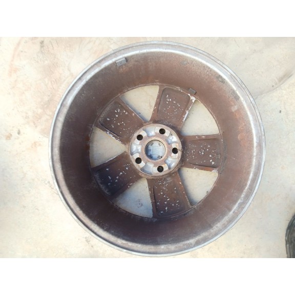 Recambio de llanta para toyota auris sport referencia OEM IAM HL42813  