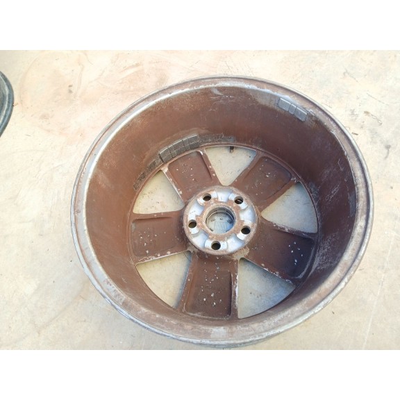 Recambio de llanta para toyota auris sport referencia OEM IAM HL42813  