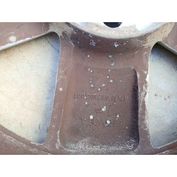 Recambio de llanta para toyota auris sport referencia OEM IAM HL42813  