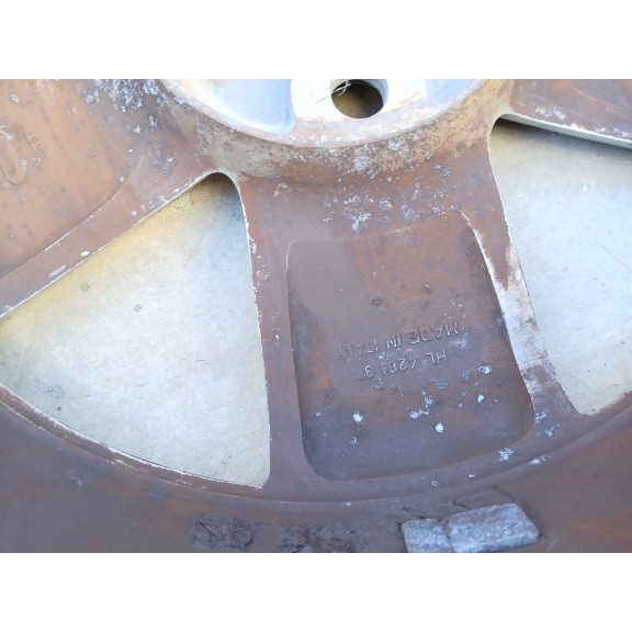 Recambio de llanta para toyota auris sport referencia OEM IAM HL42813  