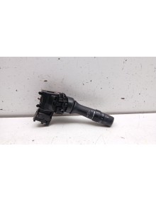 Recambio de mando luces para toyota yaris hybrid active referencia OEM IAM 0d19017f936  