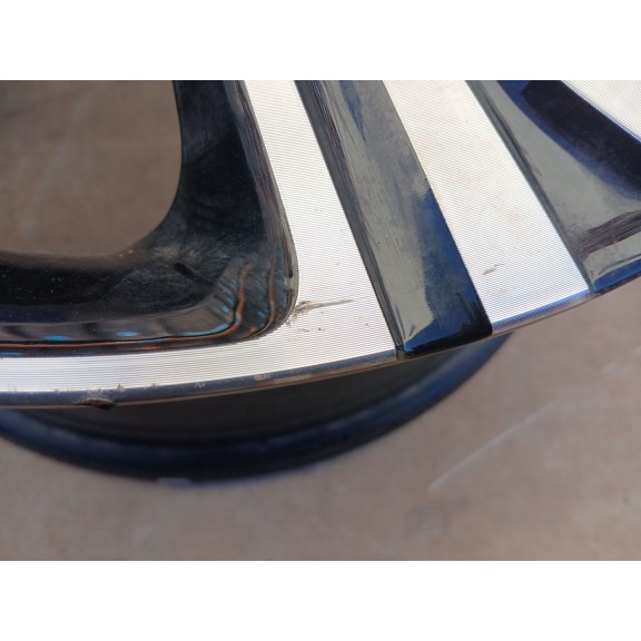 Recambio de llanta para mg zs suv (azs1) 1.5 vti referencia OEM IAM 11513290  