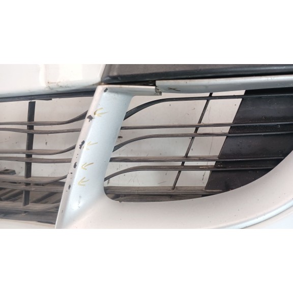 Recambio de paragolpes delantero para renault megane iii hatchback (bz0/1_, b3_) 1.5 dci referencia OEM IAM   