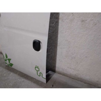 Recambio de puerta lateral corredera derecha para maxus edeliver 3 (modelo) referencia OEM IAM  CERRADA 