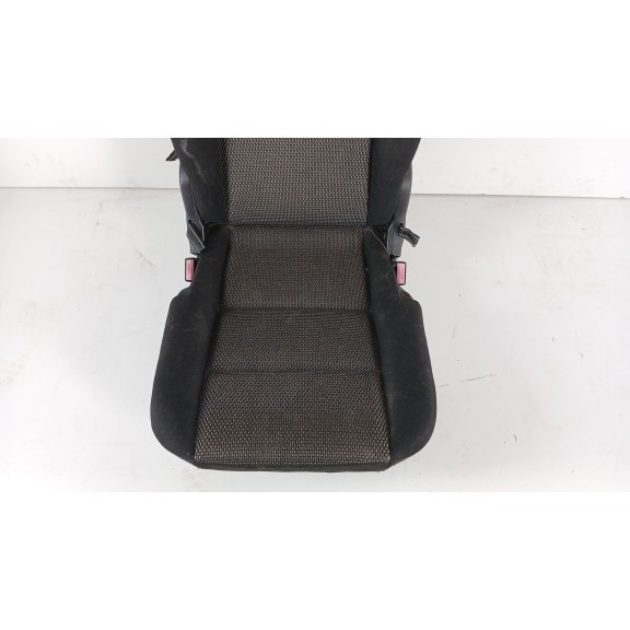 Recambio de asientos trasero derecho para peugeot 307 break (3e) 2.0 hdi 135 referencia OEM IAM   