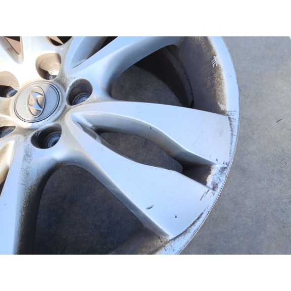 Recambio de llanta trasera izquierda para hyundai ix55 3.0 v6 crdi 4wd referencia OEM IAM 529103J450  x1