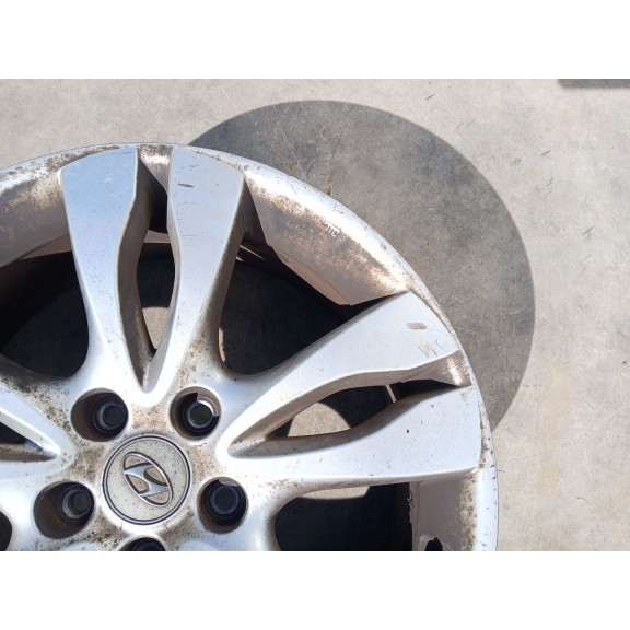 Recambio de llanta trasera derecha para hyundai ix55 3.0 v6 crdi 4wd referencia OEM IAM 529103J450  