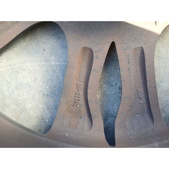 Recambio de llanta trasera derecha para hyundai ix55 3.0 v6 crdi 4wd referencia OEM IAM 529103J450  